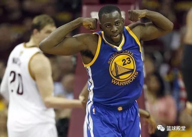  库里单节二十一分勇士主场大胜开拓者止颓势