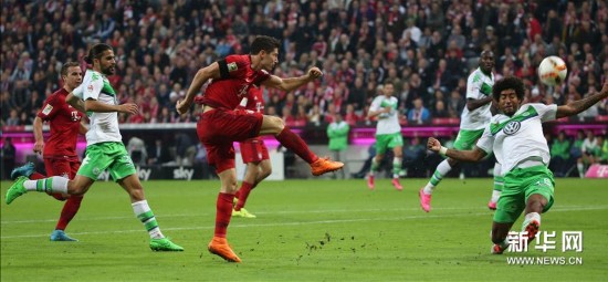  德甲争冠格局再生变数，前四名分差缩小至个位数激战正酣